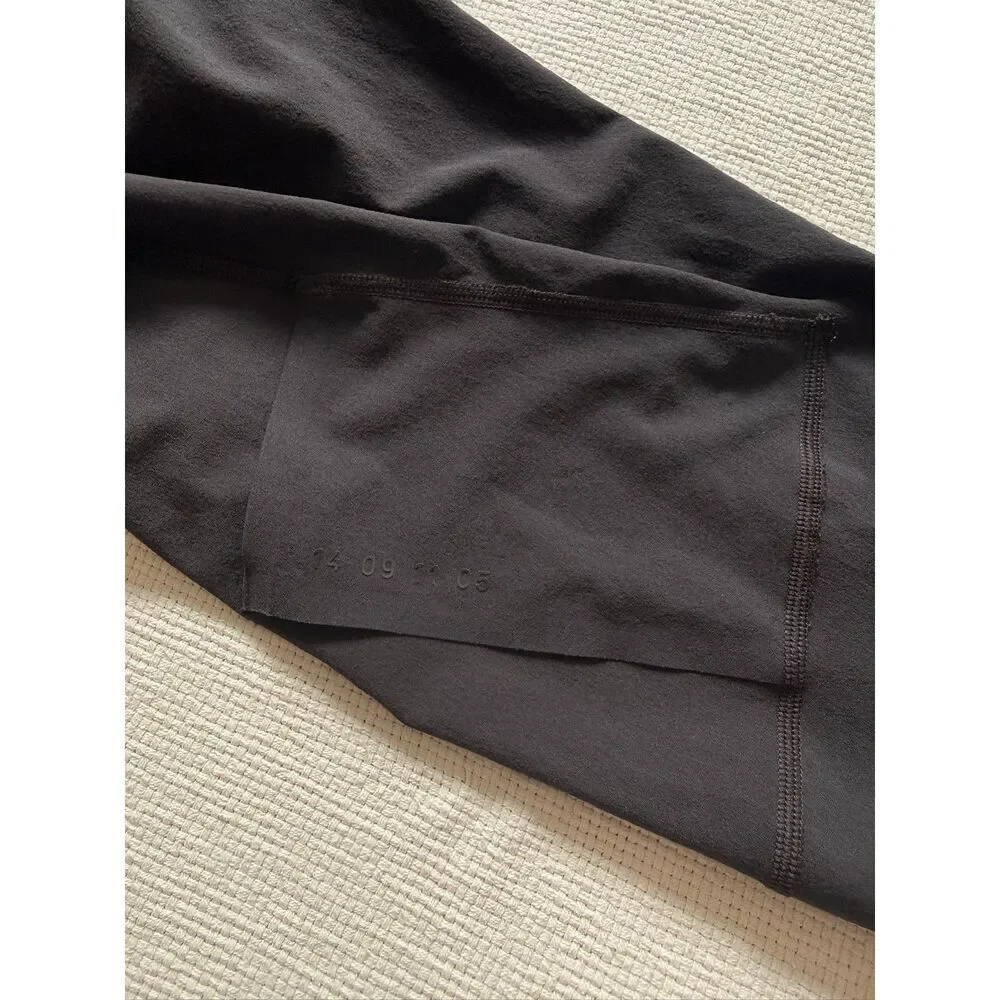 Nike Women's High-Rise Pocket Training Leggings – Black – Size Medium AR7543-080